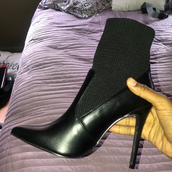 Leather 4in heel booties. - Picture 2 of 4